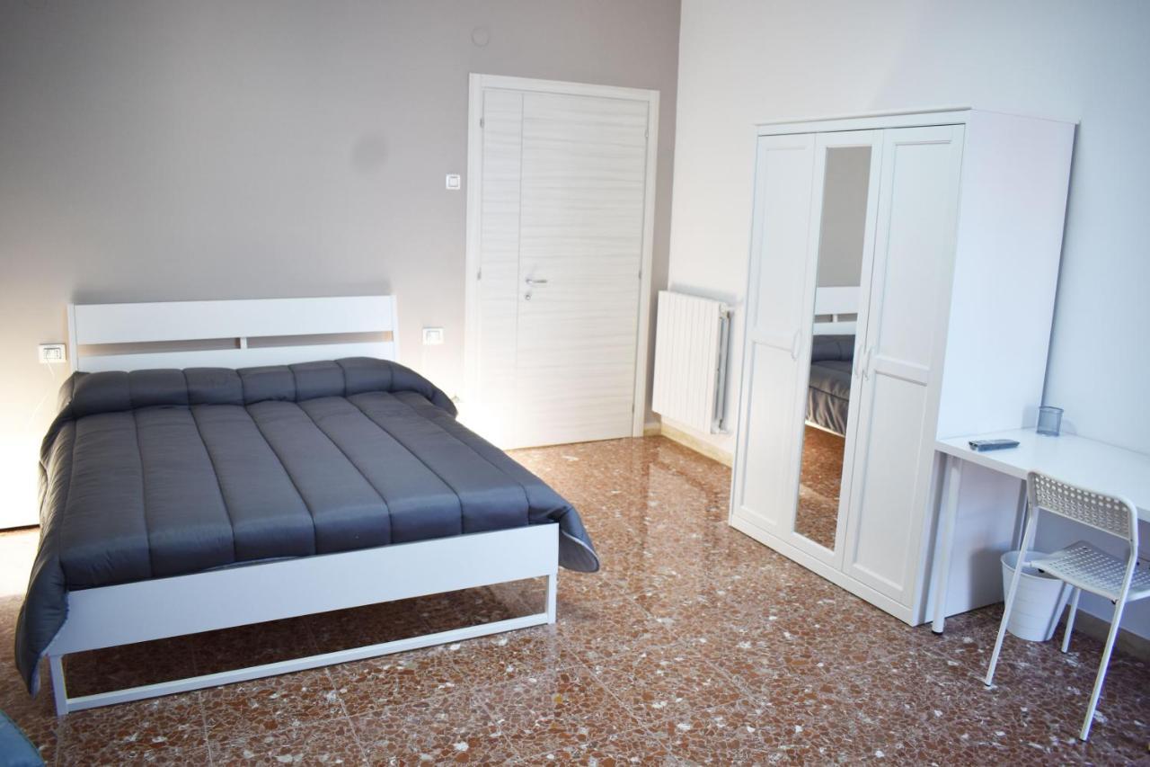 Home Неаполь Экстерьер фото
