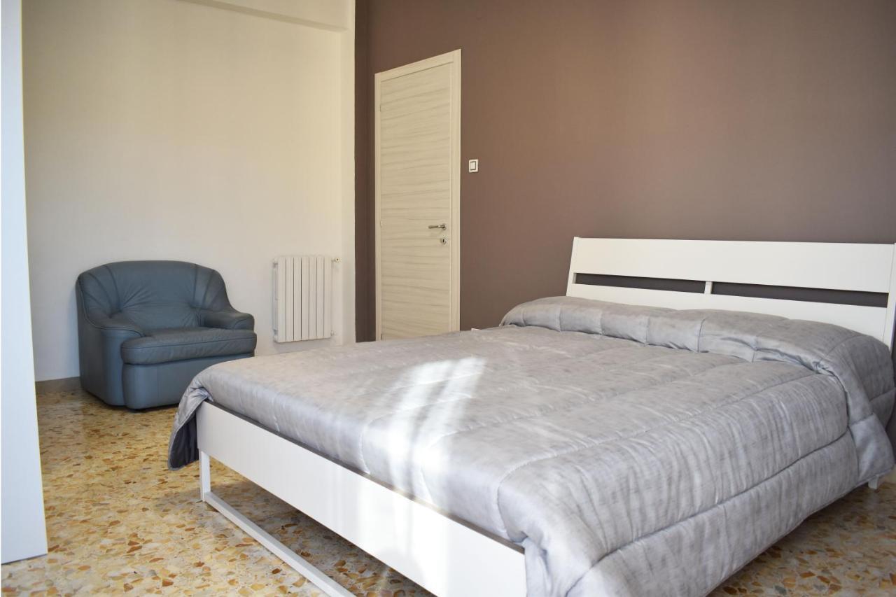 Home Неаполь Экстерьер фото